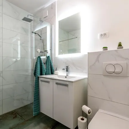 New Luxury Bella Apartment Split Exterior photo
